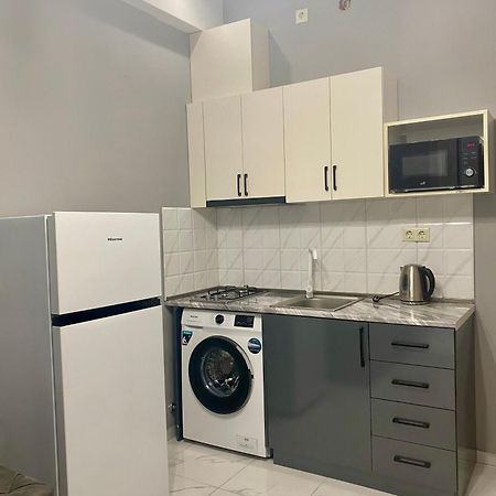 Lovely And Cozy Apartament In Tbilisi ภายนอก รูปภาพ