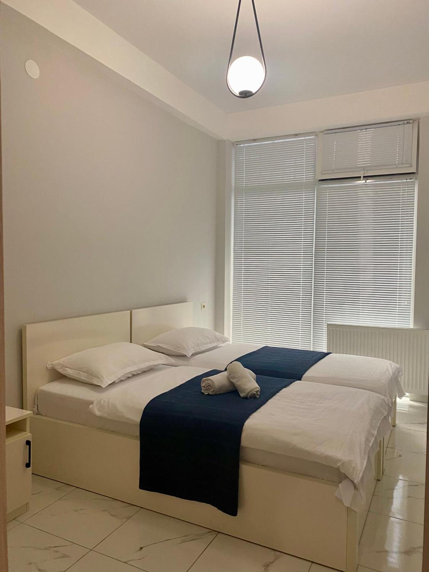 Lovely And Cozy Apartament In Tbilisi ภายนอก รูปภาพ